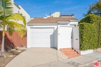 Building Photo - 2340 Abbot Kinney Blvd