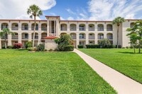Building Photo - 1 Colony Point Dr