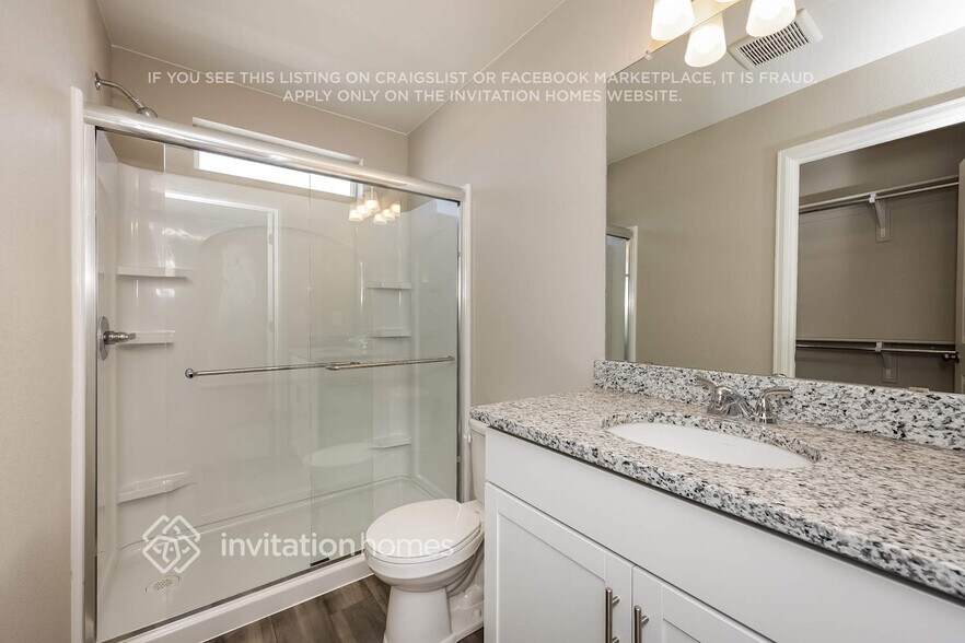Building Photo - 9306 Oro City Loop