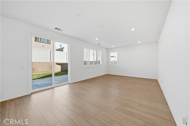 Building Photo - 36631 Camino Spgs Ave