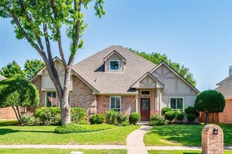 Building Photo - 5919 Willow Wood Ln