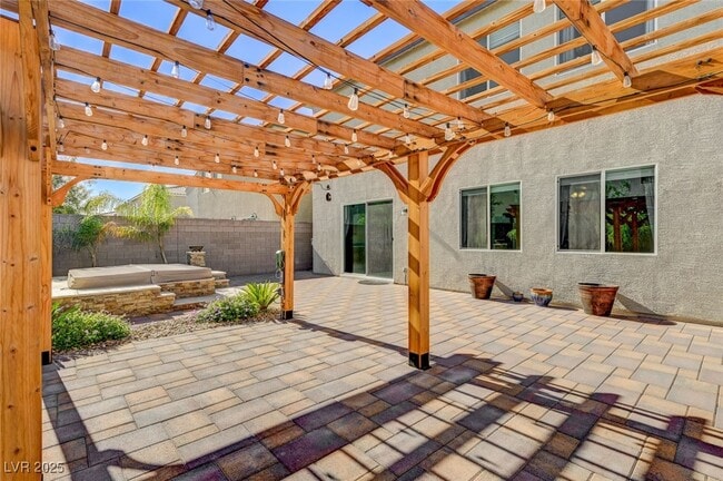 Building Photo - 4630 Summer Azure St