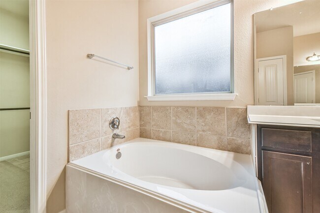 Building Photo - 8802 Adrienne Dr