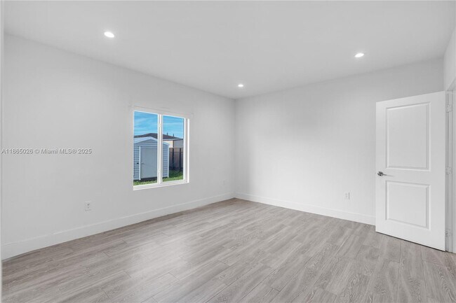 Building Photo - 15979 SW 308th St