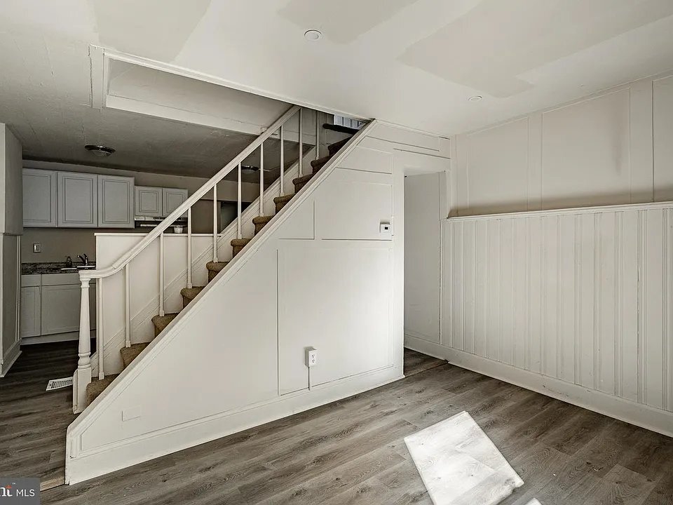 Building Photo - 40 Beech St