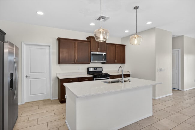 Building Photo - 6680 E Via Jardin Verde