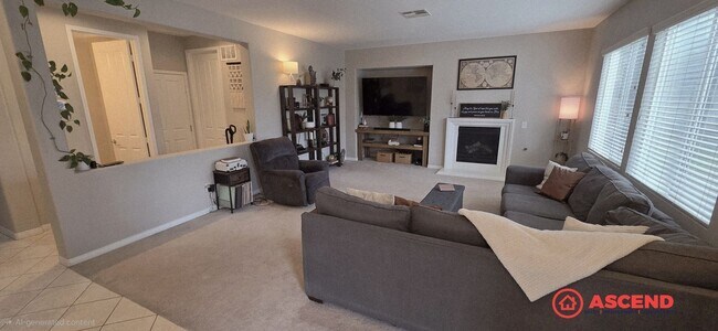 Building Photo - Amazing 5 Bedroom Home In The SouthWest!