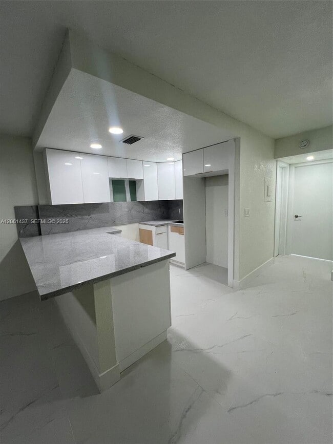 Building Photo - 1800 79th Street Causeway