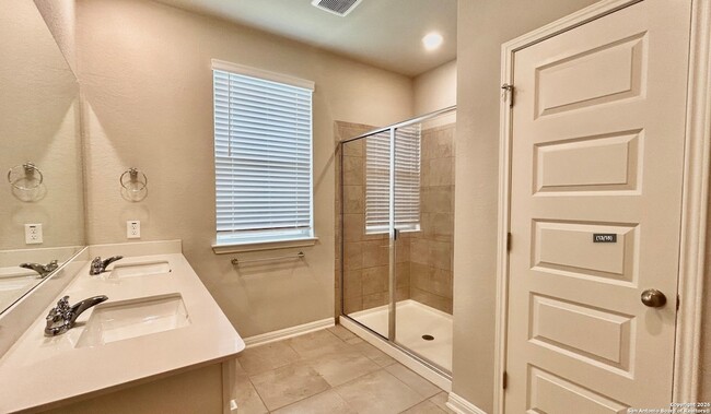 Building Photo - 12927 Irvin Path