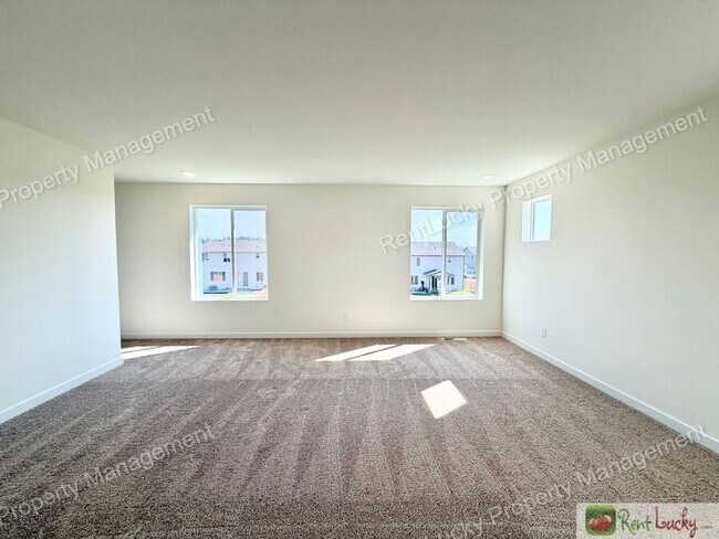 Building Photo - 17106 126th St Ct E