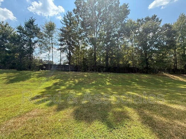 Building Photo - 10515 Pisgah Forest Ln