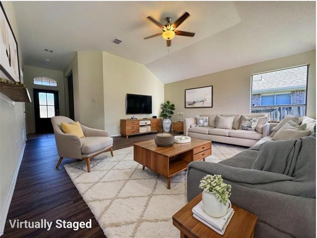 Building Photo - 1020 Bonanza Dr