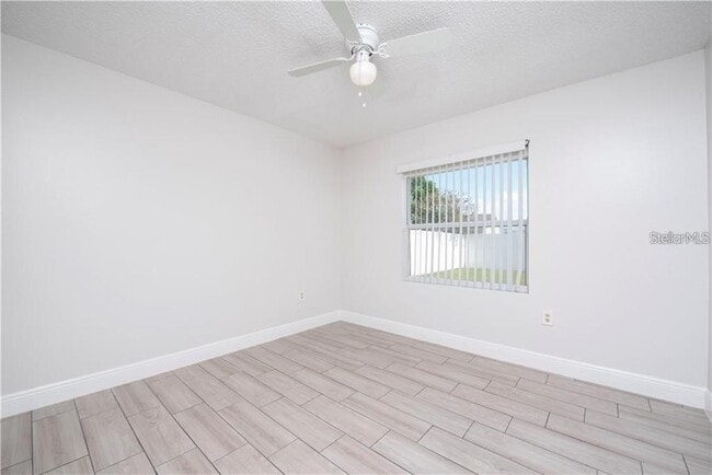 Building Photo - 1713 Boxeney Dr