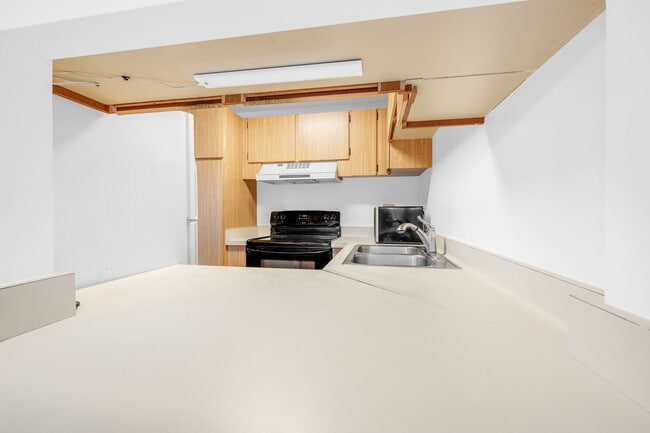 Building Photo - 1820 Waiola St