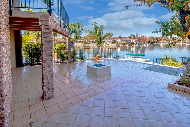 Building Photo - 2399 Windward Cir