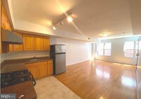 Building Photo - 459 N 12th St