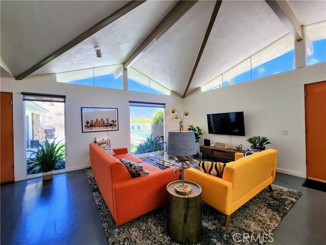 Building Photo - 2499 S Palm Canyon Dr