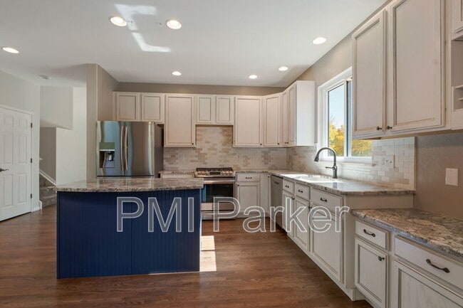 Building Photo - 10285 Turquoise Ct