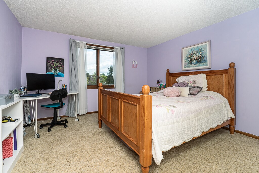 Building Photo - 1574 Devonshire Dr