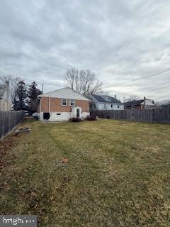 Building Photo - 346 W King St