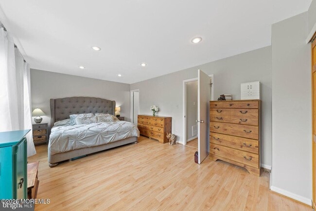 Building Photo - 41 Quince Ct