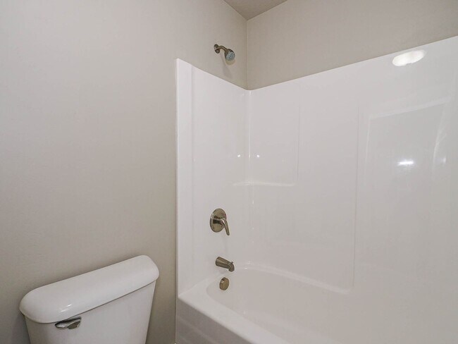 Building Photo - 4-bedroom, 2.5 bathroom Home
