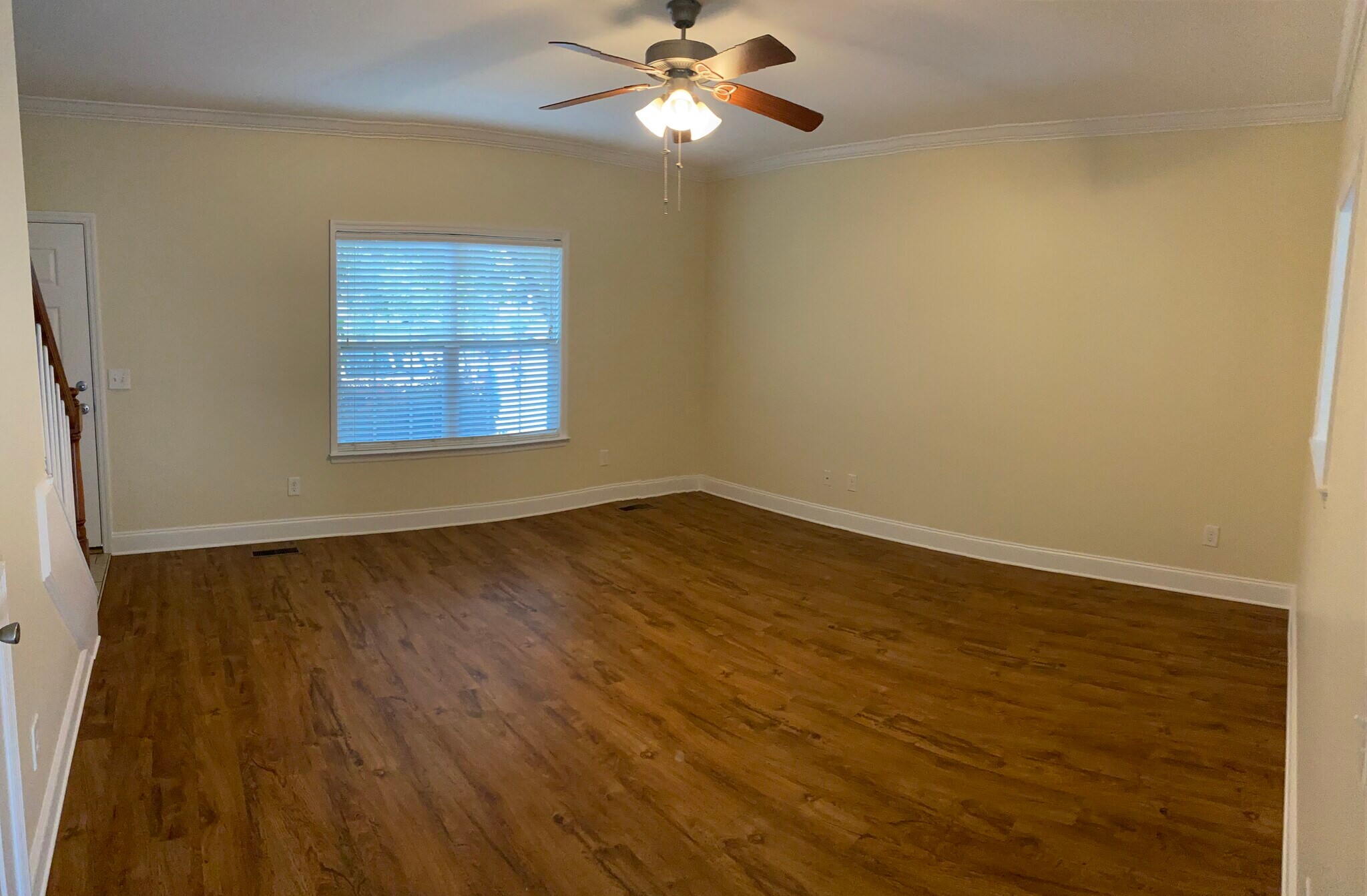 Building Photo - 1700 New Castle Dr NE