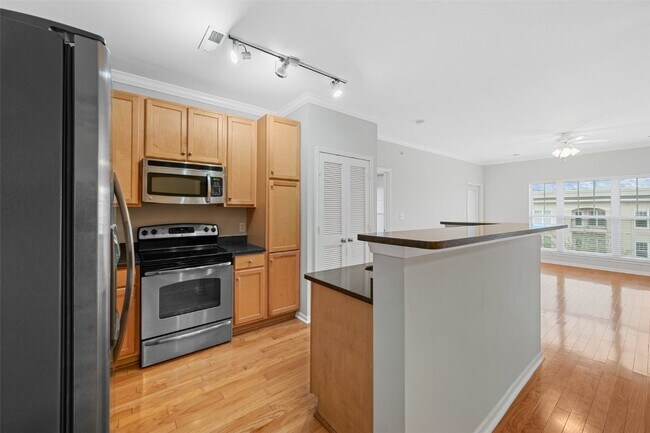 Building Photo - 1251 Strassner Dr