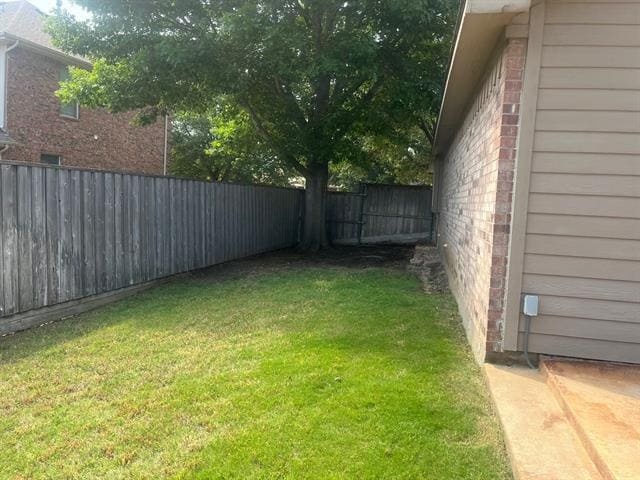 Building Photo - 6304 Fall River Dr