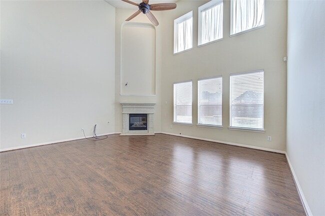 Building Photo - 5007 Jade Cove Ct