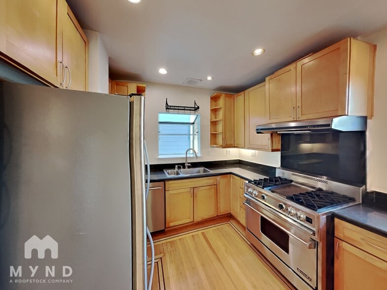 Building Photo - 626 Grizzly Peak Blvd