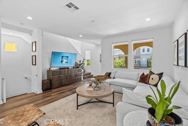 Building Photo - 634 Daniel Freeman Cir