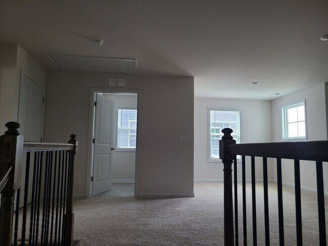 Building Photo - 720 Westec Wy