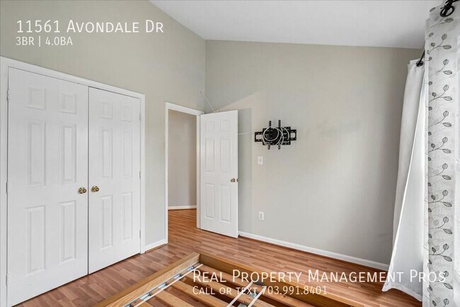 Building Photo - 11561 Avondale Dr
