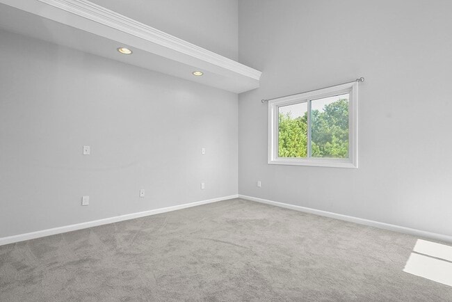 Building Photo - 1303 Old Bridge Ln