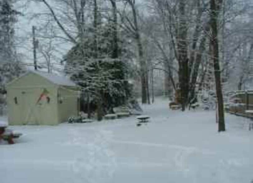 Building Photo - 545 Old Stage Rd