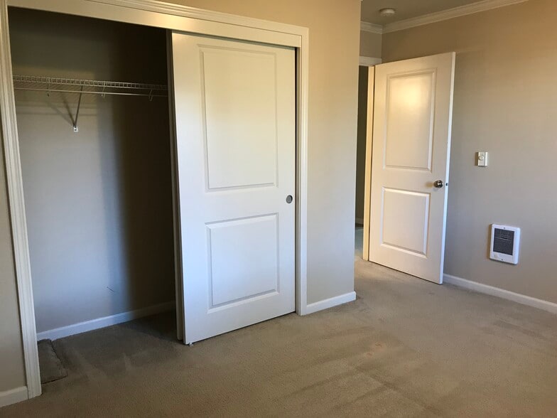 Bedroom closet - 15054 NW Central Dr