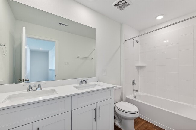 Building Photo - 4034 Bronco Sta Ln