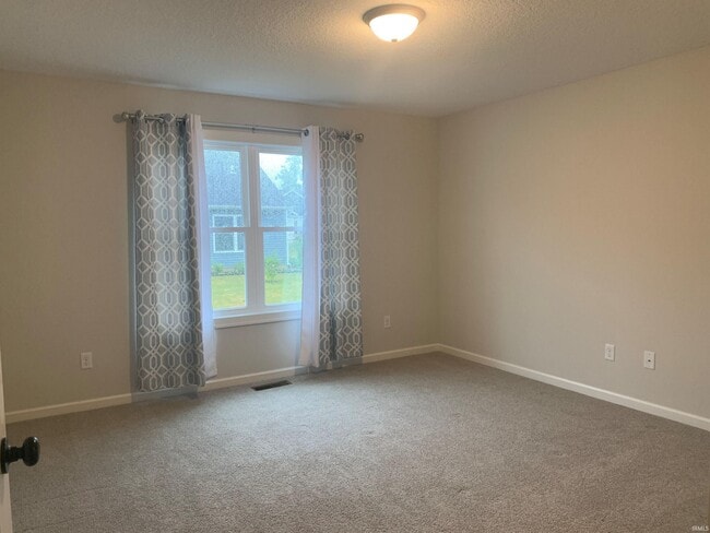 Building Photo - 5149 Pigeon Creek Ct