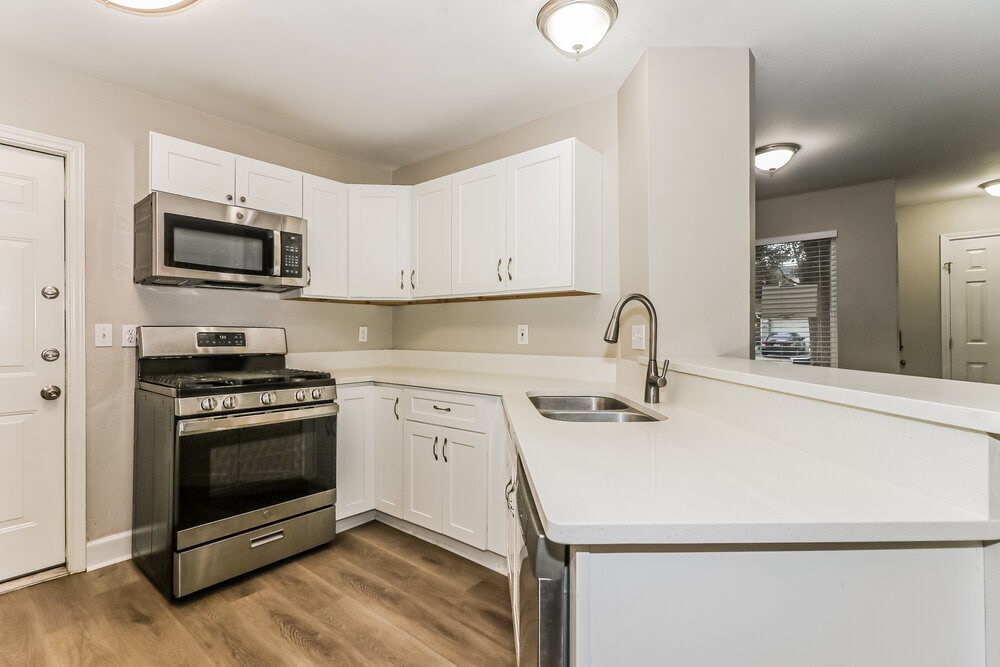 Building Photo - 10842 Riana Dr