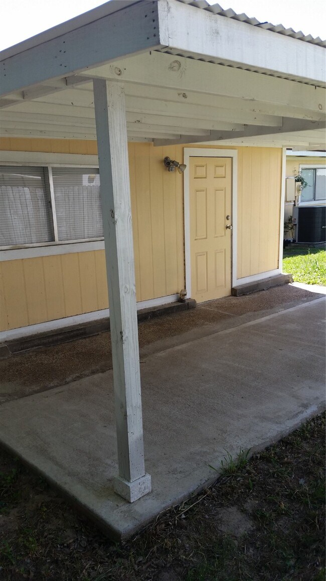 Building Photo - 10927 Wilkenburg Dr
