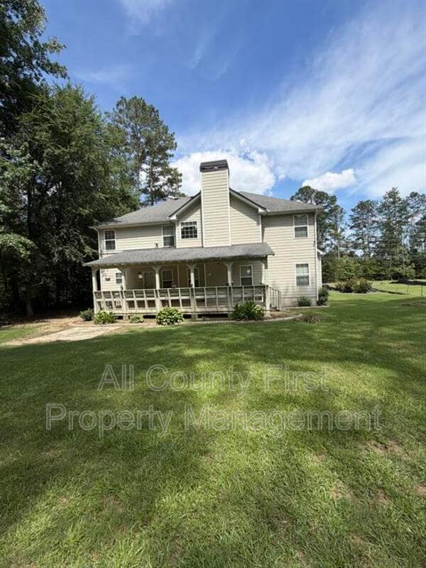 Building Photo - 3673 McDaniel Mill Rd SW