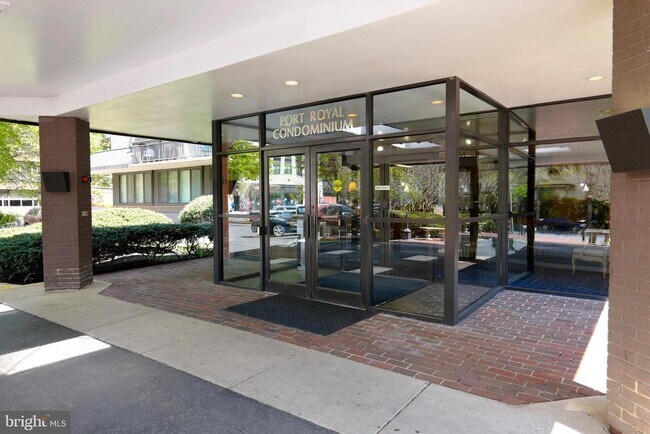 Building Photo - 801 N Pitt St