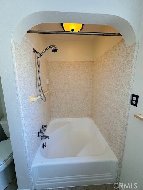 Building Photo - 322 S Ohio St