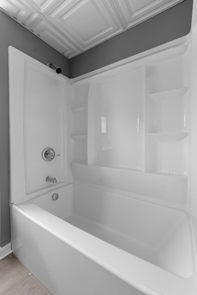 Building Photo - 404 High St