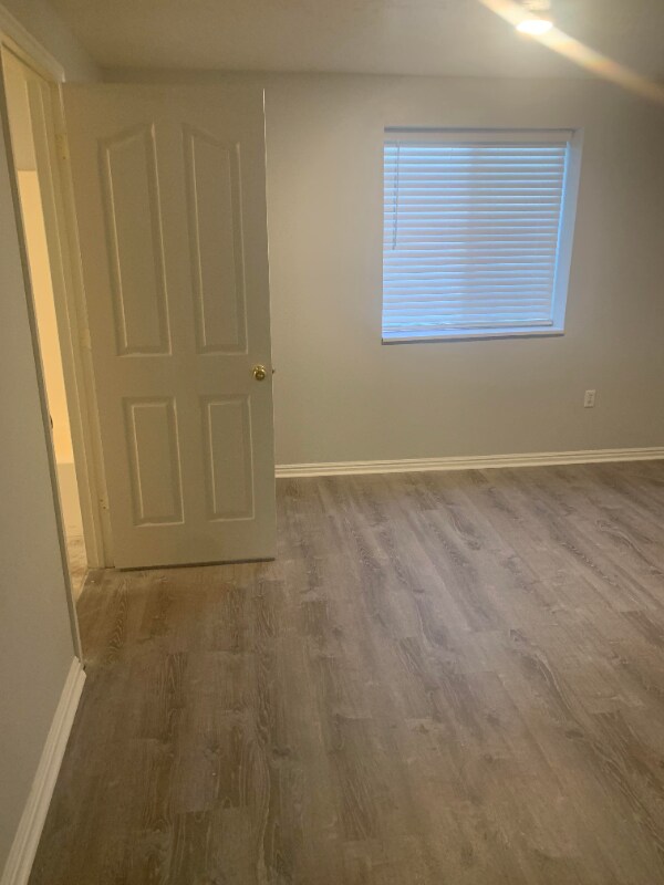 Building Photo - 763 E 550 S