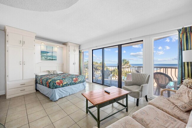 Building Photo - 202 70th Ave N