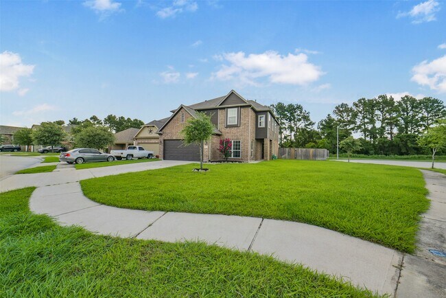 Building Photo - 10502 Chestnut Path Way