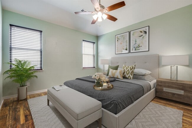 Building Photo - 3015 Watercrest Dr