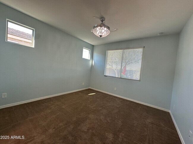 Building Photo - 18078 W Amber Ridge Way